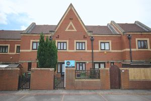 Photo 1- click for photo gallery